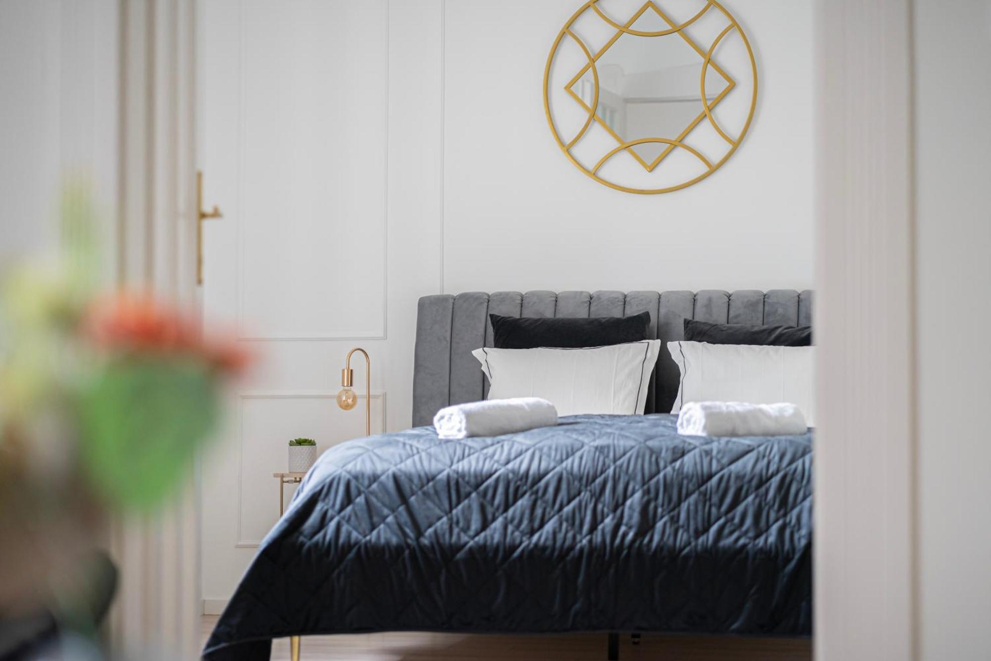 Luxury By Castle District, Free Parking Apartament